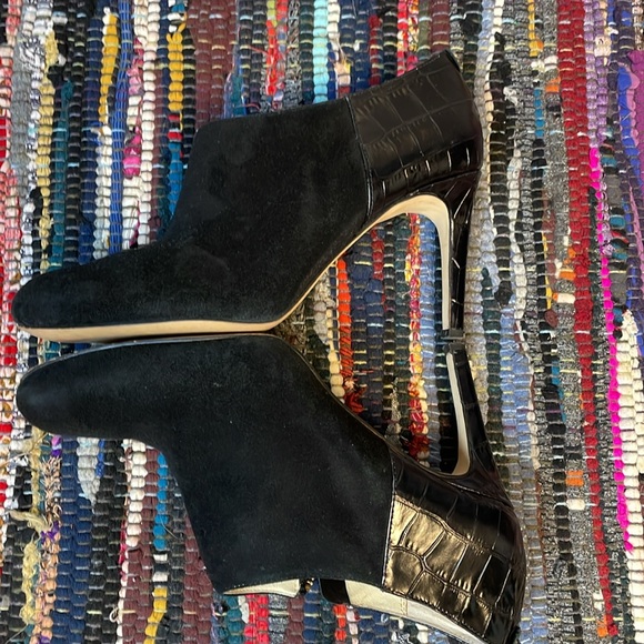 Michael Kors | Womens 9.5 | Ankle Booties | Sammy | Mixed Media | Croc Accent - Picture 4 of 13